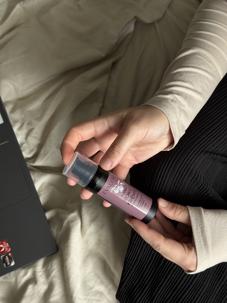 Mitrinošs roku krēms, dažādi veidi 30ml