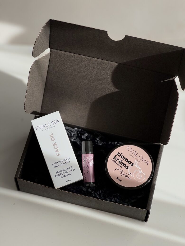 Dāvana - "Rūpēs par Tevi"